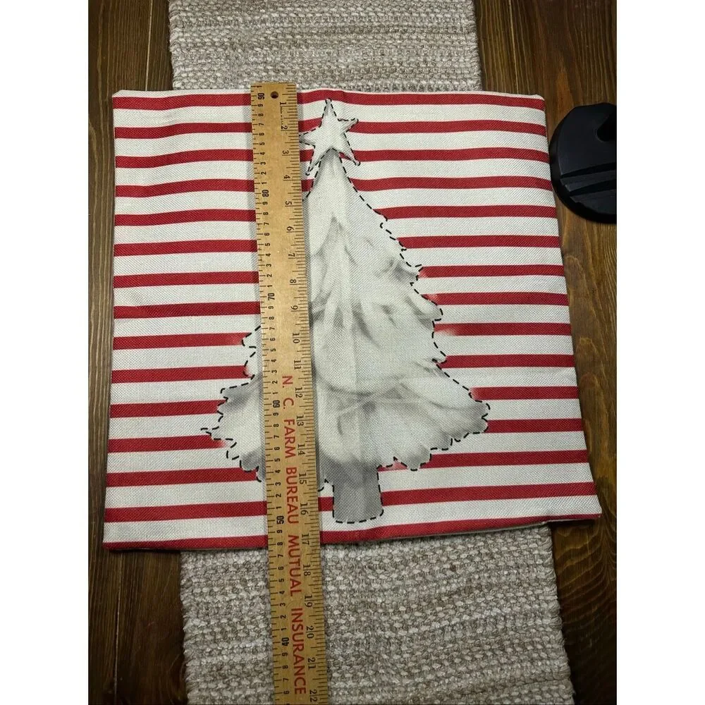 Christmas tree snow throw pillow case cover 17 x 17 New
